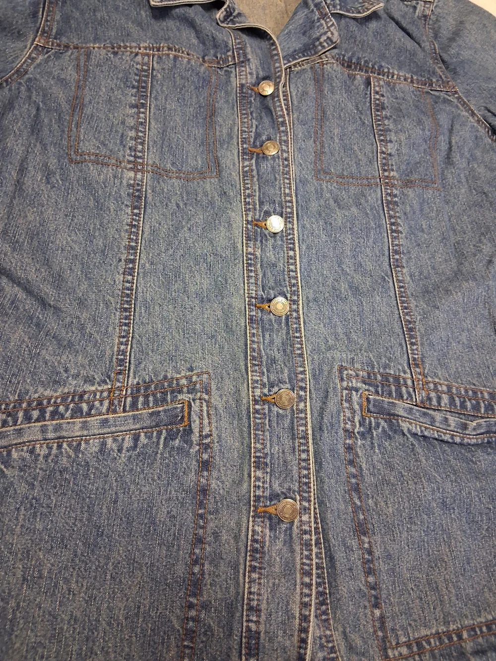 Women's Blue Denim Button-Front Jacket with Patch Pockets - Picture 6 of 13